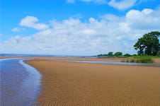 Para visitar en el día: la playa “oculta” que está a dos horas de Buenos Aires y es ideal para quienes buscan tranquilidad