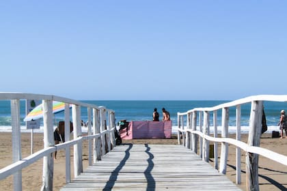 Las playas de Reta son calmas y nunca se llenan