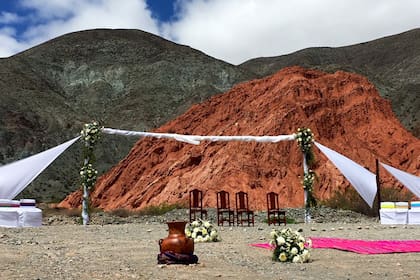 Las postales del casamiento indígena de Gerardo Morales y Tulia Snopek