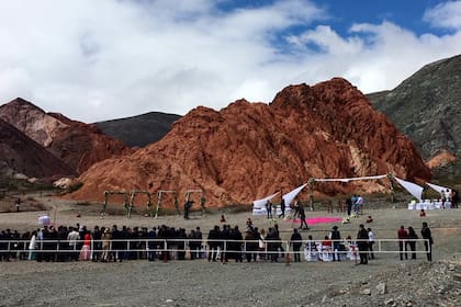 Las postales del casamiento indígena de Gerardo Morales y Tulia Snopek