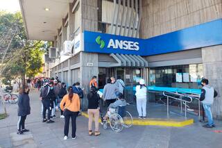 Quién cobra hoy prestaciones de la Anses