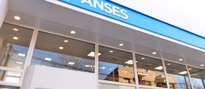 Todos los pagos de Anses para este viernes 15 de mayo