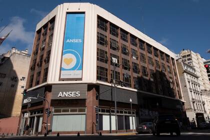 Las prestaciones que abona la Anses duarnte la jornada