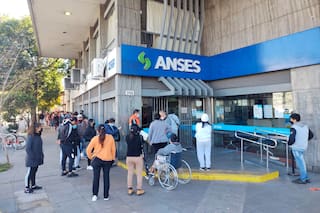 Quiénes cobran hoy jubilaciones, seguro de desempleo y otras prestaciones de la Anses