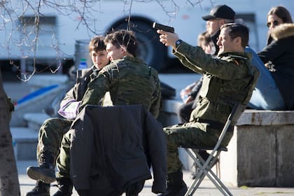 Las primeras imágenes de Rodrigo de la Serna en La casa de papel