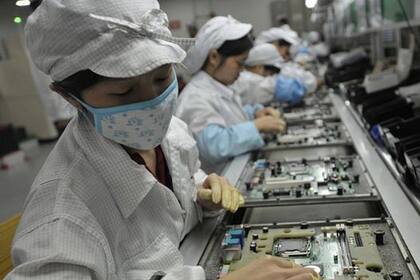 Las primeras mascarillas las destinará a sus trabajadores