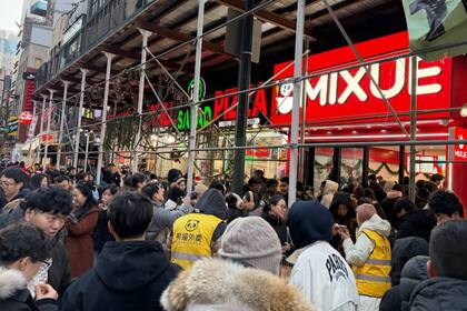 Las primeras tiendas abrieron en Hell’s Kitchen y Herald Square, dos zonas de alta circulación peatonal