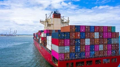 Las principales alianzas marítimas ya modificaron sus esquemas de navegación: MSC, CMA CGM, Maersk y Hapag-Lloyd suspendieron las reservas con destino a Medio Oriente