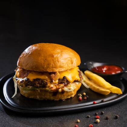 Las promociones en hamburguesas con queso estarán disponibles a lo largo y ancho de Estados Unidos