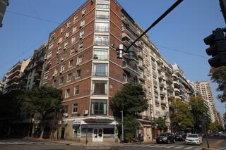 Cuántos departamentos hay en venta por manzana en la ciudad de Buenos Aires