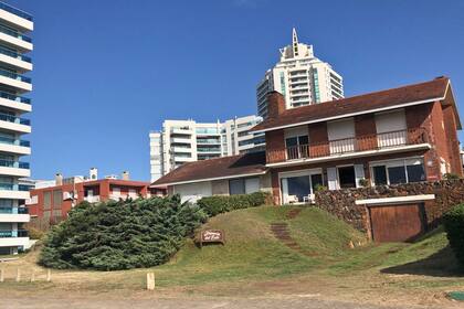 Las propiedades en Punta del Este son cada vez más buscadas por argentinos que quieren una segunda vivienda o una inversión segura