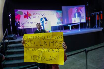 Las protestas en la apertura de la Feria del Libro