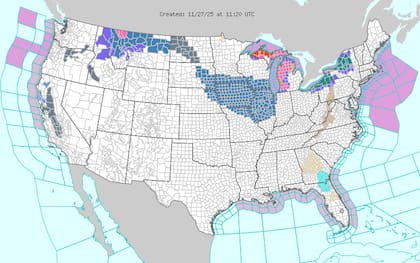 Las proyecciones del NWS indican que, incluso con algo de sol, las temperaturas máximas durante el día del domingo en Chicago no superarán los 30°F (–1°C)