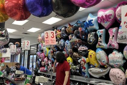 Las rebajas en Party City incluyen productos para diversas festividades, desde Halloween hasta celebraciones infantiles