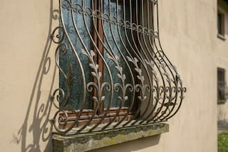 Furor por las rejas curvas en las ventanas: para qué sirven y cuáles son sus beneficios