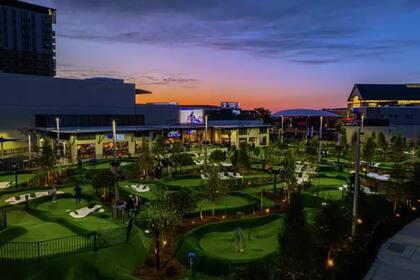 Las renovaciones comenzaron durante el verano para adaptar el complejo a los estándares de la empresa fundada por Woods y Bartoli