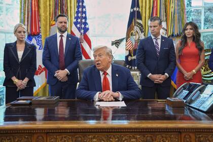 Las restricciones migratorias de la administración Trump incluyeron la suspensión y reformulación del proceso de entrevistas con revisiones más exhaustivas