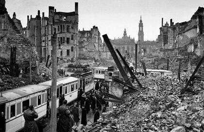 Las ruinas de la ciudad luego del bombardeo.