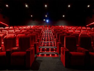 Las salas con mayor confort esperan en los Cines Multiplex.