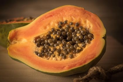Las semillas de papaya también tienen propiedades antiinflamatorias y antibacterianas