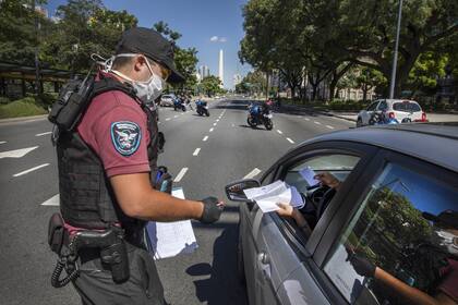 Las señales contradictorias del Gobierno no contribuyen al cumplimiento de las medidad