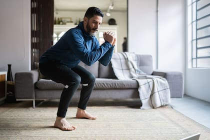 Las sentadillas pueden reducir el riesgo de derrame cerebral de los pacientes