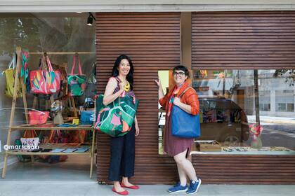 Las socias Mar Kitano Sasaki y Nati Gómez Cuevas se conocieron a través de la escuela de sus hijos.