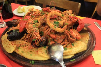 Las tablas de mariscos son un clásico de Semana Santa