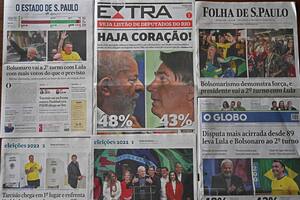 Se dispara la bolsa y cae el dólar en Brasil tras el desempeño mejor de lo esperado de Bolsonaro