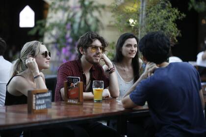 Las terrazas del Design son muy frecuentadas por los jóvenes