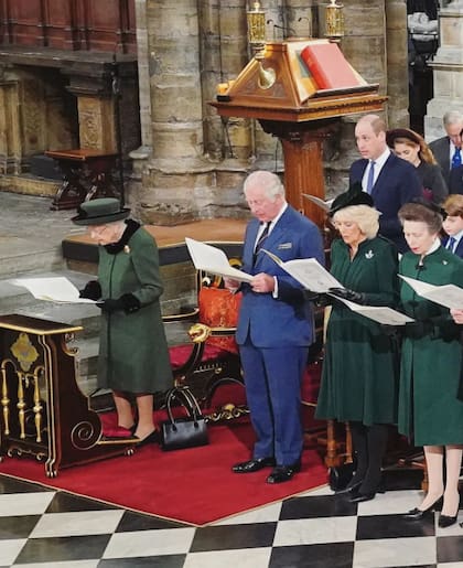 Las tres mujeres de la familia eligieron el verde para homenajear a Duque de Edimburgo