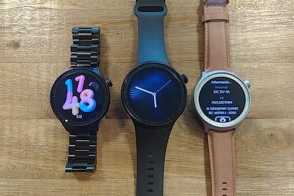Las tres variantes de diseño del nuevo Moto Watch diseñado junto a Polar