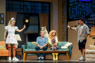 Casados con Hijos recibió a tres ilustres espectadoras que hicieron emocionar a Flor Peña