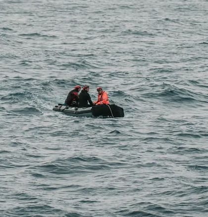 Las últimas fotos de la tripulación del submarino antes de la expedición al Titanic