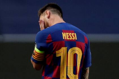 Las últimas imágenes de Lionel Messi con la camiseta de Barcelona: desazón pura tras el 8-2 frente a Bayern Munich.