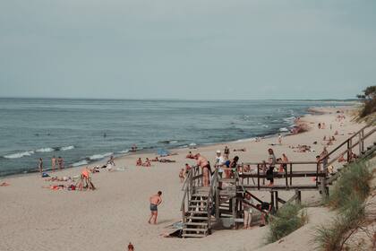 Las vacaciones de verano propicia que las personas se concentren en multitudes y esto favorece el repunte de casos