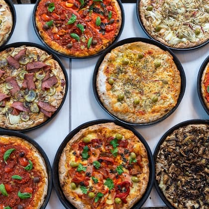 Las variedades de pizza con productos de estación que se pueden encontrar en el Bar Roma
