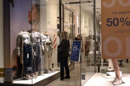 Las ventas de Navidad, retrasadas por el clima mundialista