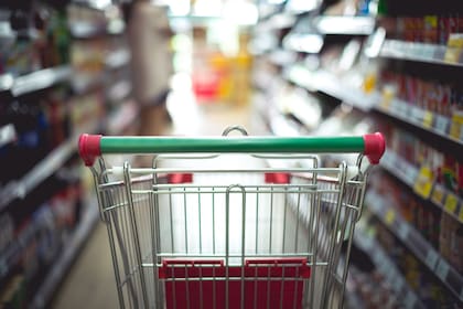 Las ventas en supermercados tuvieron una fuerte caída