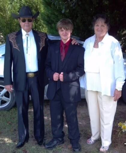 Las víctimas del fatal accidente en el condado de Gwinnett junto a su nieto