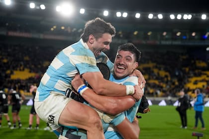 Las victorias de los Pumas ante Nueva Zelanda no son moneda corriente, sí históricas