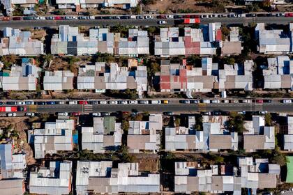 Vista de El Cerro al este de Santiago, Chile