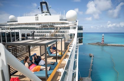 Las vistas desde el barco a la isla Ocean Cay - MSC Marine Reserve