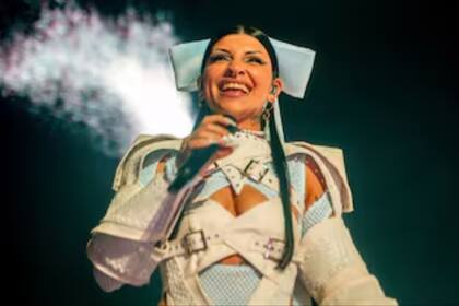 Latinaje: un espectáculo sensorial con arte y cultura