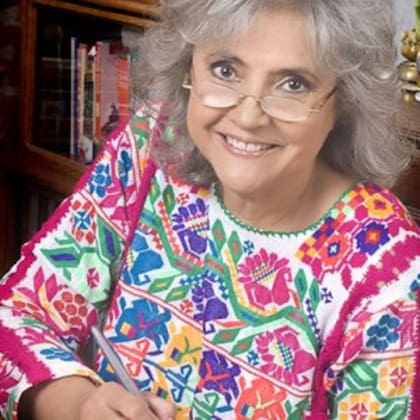 Laura Beatriz Esquivel, autora de Como agua para chocolate