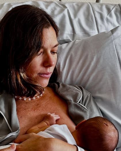 Laura Laprida compartió las primeras imágenes de su bebé (Foto: Instagram @lulilapri)