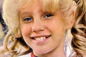 Formó parte del gran éxito de los 80, interpretó a la villana más amada y ahora su voz llegó al cine internacional