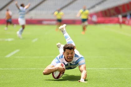 Lautaro Bazan Velez, del Team Argentina, prueba el tercer día de los Juegos Olímpicos de Tokio 2020 en el Estadio de Tokio el 26 de julio de 2021 en Chofu, Tokio, Japón.