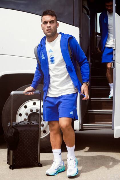 Lautaro Martínez podría ser titular en el ataque junto a Lionel Messi y Julián Álvarez ante Venezuela