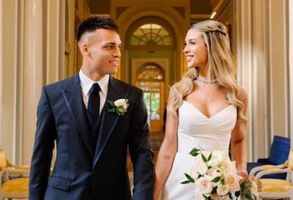 Lautaro Martínez y Agustina Gandolfo celebraron su amor con una megafiesta de casamiento con estrellas de la selección argentina, una vista de ensueños y cambios de look